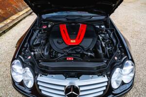 Image 38/47 of Mercedes-Benz SL 600 (2004)