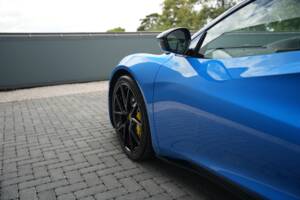Image 44/50 of Lotus Emira "First Edition" (2022)