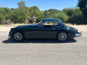 Image 5/8 de Jaguar XK 150 3.4 S FHC (1960)