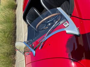 Image 30/34 of Jaguar XK 140 OTS (1955)