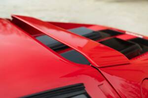 Image 24/50 of Ferrari 512 BBi (1982)