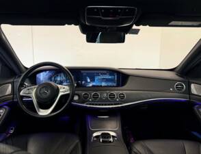 Image 13/30 of Mercedes-Benz S 350 d L (2018)