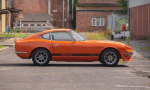 Image 2/50 of Datsun 240 Z (1972)