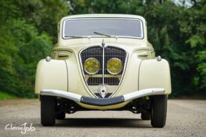 Image 7/47 of Peugeot 402 Eclipse (1935)