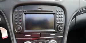Image 38/45 of Mercedes-Benz SL 350 (2010)
