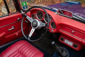 Bild 17/50 von Alfa Romeo 2600 Spider (1962)