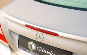 Image 21/49 of Mercedes-Benz CLK 280 (2006)