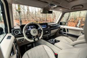 Immagine 12/26 di Mercedes-Benz G 63 AMG (LWB) (2019)