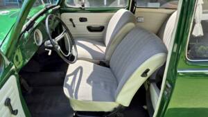 Image 30/54 de Volkswagen Käfer 1200 (1971)