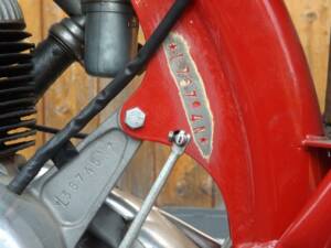 Bild 43/50 von Benelli Leoncino 2T (1959)