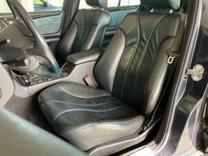 Afbeelding 11/21 van Mercedes-Benz E 50 AMG (1997)