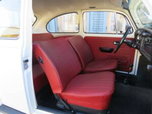 Image 7/19 de Volkswagen Kever 1300 (1970)