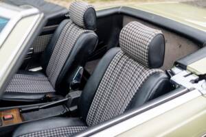 Afbeelding 41/45 van Mercedes-Benz 450 SL (1980)