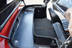 Image 38/45 de Mercedes-Benz 230 SL (1964)