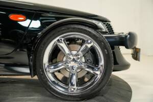 Image 17/47 of Plymouth Prowler (2000)