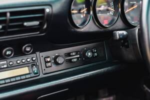 Bild 35/50 von Porsche 911 Targa (1996)