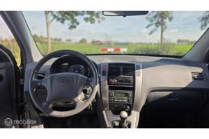 Image 24/46 of Hyundai Tucson 2.0i 4WD (2005)
