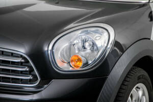 Image 21/50 of Mini One Countryman (2011)