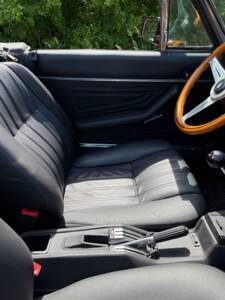 Image 14/51 of FIAT 124 Spider CS2 (1982)