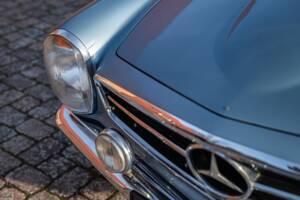Bild 5/69 von Mercedes-Benz 230 SL (1967)
