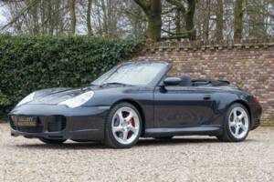 Image 14/50 of Porsche 911 Carrera 4S (2003)