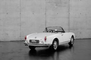 Afbeelding 16/48 van Alfa Romeo Giulia 1600 Spider (1963)