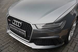 Immagine 24/50 di Audi RS6 Avant (2015)