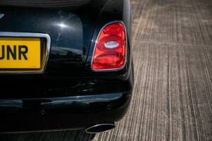 Image 23/29 de Bentley Azure T (2010)