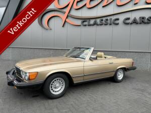 Obraz 1/50 pojazdu Mercedes-Benz 380 SL (1983)