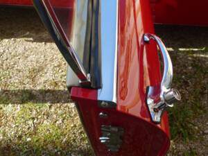 Image 78/174 of Jaguar XK 150 3.4 S OTS (1958)