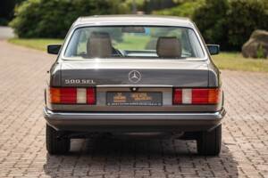 Bild 16/76 von Mercedes-Benz 500 SEL (1985)
