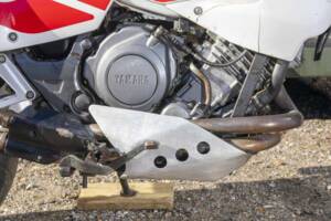 Immagine 26/32 di Yamaha XTZ 750 Super Ténéré (1991)