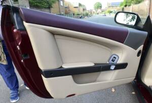 Bild 30/50 von Aston Martin DB 9 (2005)