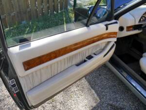 Bild 31/54 von Maserati 228i (1988)