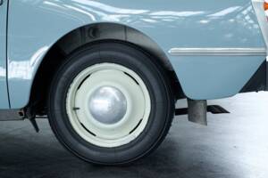 Bild 20/50 von Citroën ID 19 Break (1960)
