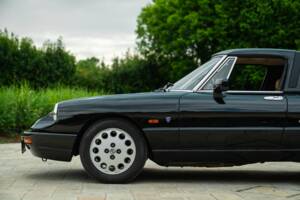 Bild 14/50 von Alfa Romeo 2.0 Spider (1991)