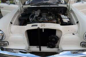 Image 17/32 of Mercedes-Benz 200 D (1966)