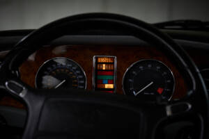 Bild 36/77 von Bentley Azure (2001)