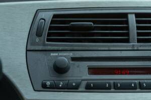 Immagine 33/49 di BMW Z4 2.2i (2004)