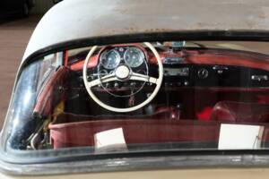 Image 69/83 de Mercedes-Benz 190 SL (1959)