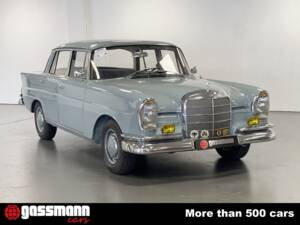 Image 5/15 of Mercedes-Benz 220 SE b (1963)