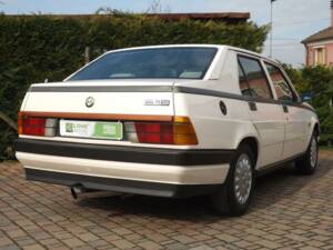 Bild 6/50 von Alfa Romeo 75 2.0 TD (1986)