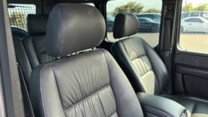 Bild 34/63 von Mercedes-Benz G 500 (lang) (2009)
