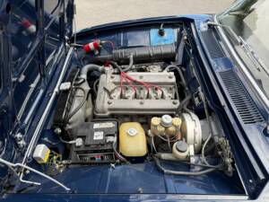 Image 80/99 of Alfa Romeo 1750 Berlina (1971)