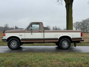 Immagine 7/22 di Ford F-250 (1988)