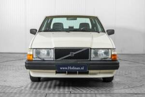 Image 14/50 of Volvo 740 GL (1987)
