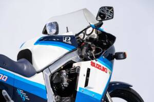 Bild 28/50 von Suzuki GSX-R 1100 (1986)