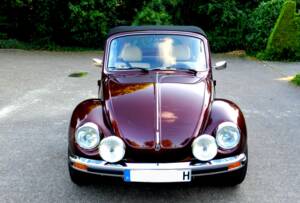 Imagen 4/70 de Volkswagen Käfer 1303 LS (1978)