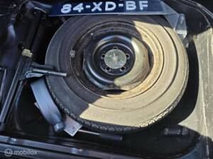 Imagen 38/50 de Mercedes-Benz 200 D (1982)