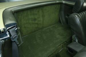 Imagen 21/50 de Mercedes-Benz 380 SL (1984)